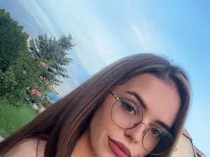 Myfreecams Free Porn Cam of Perfect_Moans