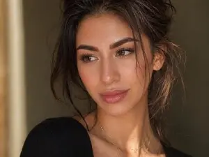 Myfreecams Nude Webcam of AlyonaQueenX