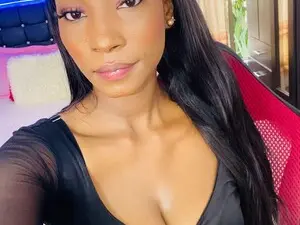 Myfreecams Live Sex Cam of Taliana111