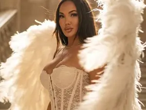 Myfreecams Best live sex cam show of LaraHarts