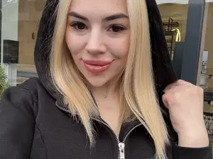 Myfreecams Best live sex cam show of lola_lipps