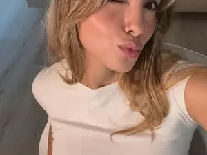 Myfreecams Nude Webcam of Frootyluv