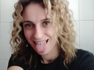 Myfreecams Adult Video Chat of SICRET_VENUS