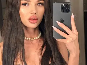 Myfreecams Watch Live Sex Cams of Selvyna