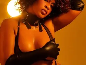 Myfreecams Free Porn Cam of Alessia_moon1