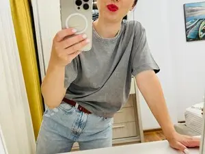 Myfreecams Free Live Porn of LittleLady