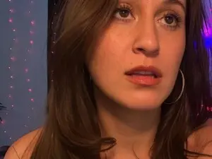 Myfreecams Free Porn Cam of SabrinaRain
