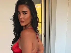 Myfreecams Private Sex Chat of ElleBloom