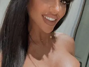 Myfreecams Free Porn Cam of Erikabeee1