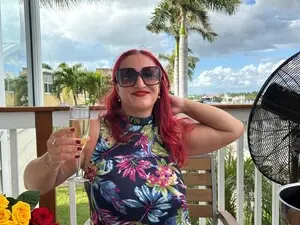 Myfreecams Best live sex cam show of CURVYMILF46