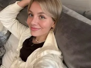 Myfreecams Watch Live Sex Cams of AuroraAxnes