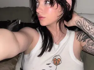 Myfreecams Adult Webcam of DevereuxQ