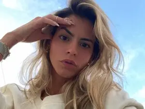 Myfreecams Sex Cam of fresagirl