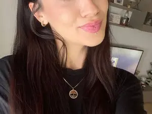 Myfreecams Sex Chat of ValexieLux