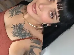 Myfreecams Watch Live Sex Cams of Hibridaaa20