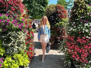 Myfreecams Sex Chat of Honey_Lilly_
