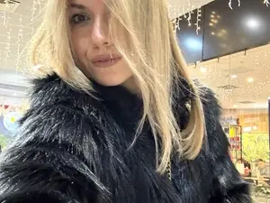 Myfreecams Free Porn Cam of velvet_49