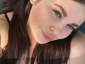 Myfreecams Sex Cam of Milana_Kelly