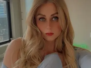 Myfreecams Private Sex Chat of AshleyyLovee