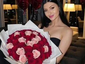 Myfreecams Watch Live Sex Cams of Ali_yv