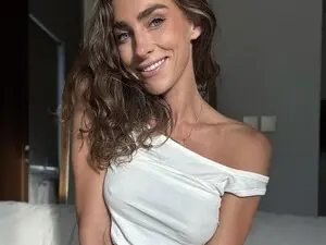 Myfreecams Live Porn of HelloViv