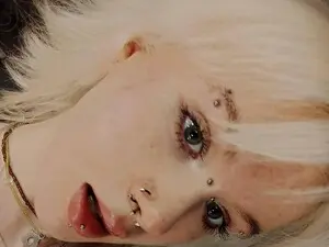 Myfreecams Live Sex Cam of Mia_Liquid