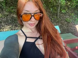 Myfreecams Live Sex of alice_xxx_