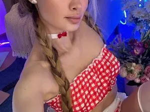 Myfreecams Sex Chat of Lineagee