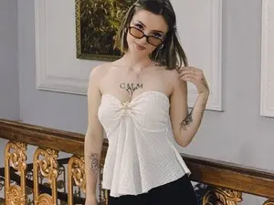 Myfreecams Free Live Porn of PlayfulDaisy
