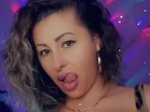 Myfreecams Sex Chat of SonyaDevon