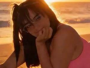 Myfreecams Watch Live Sex Cams of xxiomy_