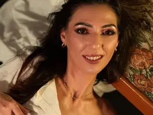 Myfreecams Free Porn Cam of Rossalia33