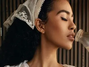 Myfreecams Live Porn of AMNIE_