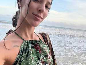 Myfreecams Live Sex Cam of Frisky_isa