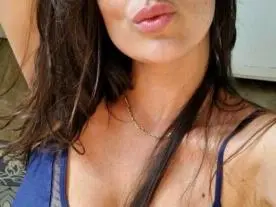 Olecams Sex Chat of micaela_madrid
