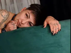 Olecams Adult Webcam of Isa_Velvett