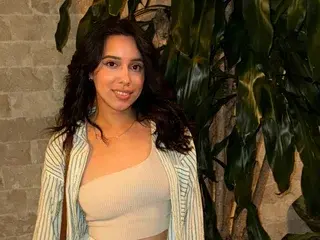 Streamate Nude Webcam of CiciTheBaddest