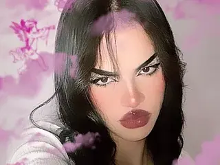 Streamate Adult Webcam of KerlyMonroe