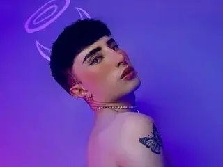 Streamate Live Porn of Sebastianhilton