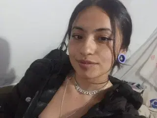 Streamate Free Live Porn of Sofisexxx69