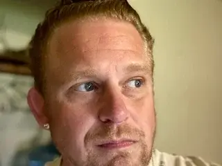 Streamate Live Sex Cam of FreshDs4U