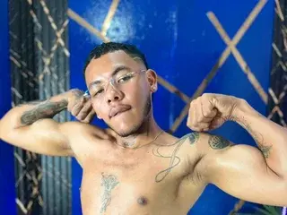 Streamate Live Sex Cam of brahian_steven