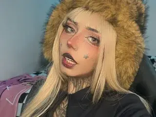 Streamate Live Sex Cam of KoraRousee