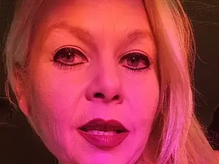 Streamate Free Porn Cam of DelightfulDH