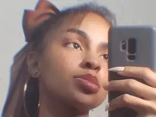 Streamate Live Porn of Bellabeltrann