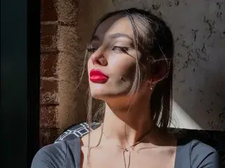 Streamate Nude Webcam of AprilWon