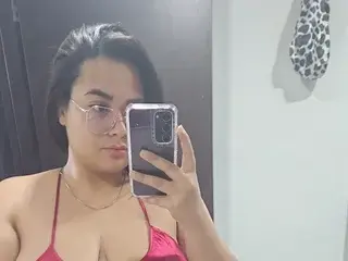 Streamate Best Webcam of LunaNova21
