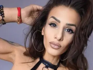 Streamate Best live sex cam show of AlphaQueen