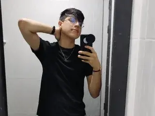 Streamate Live Porn of Aidenstorm27