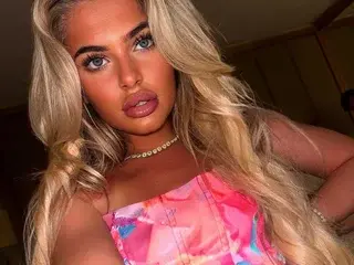 Streamate Best live sex cam show of Blondebrookex